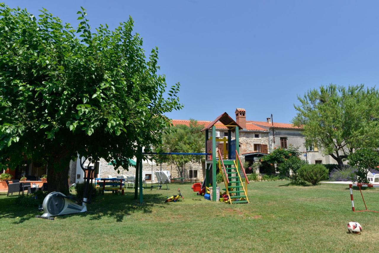 Bed And Breakfast Casa Rustica Vodnjan Exterior foto